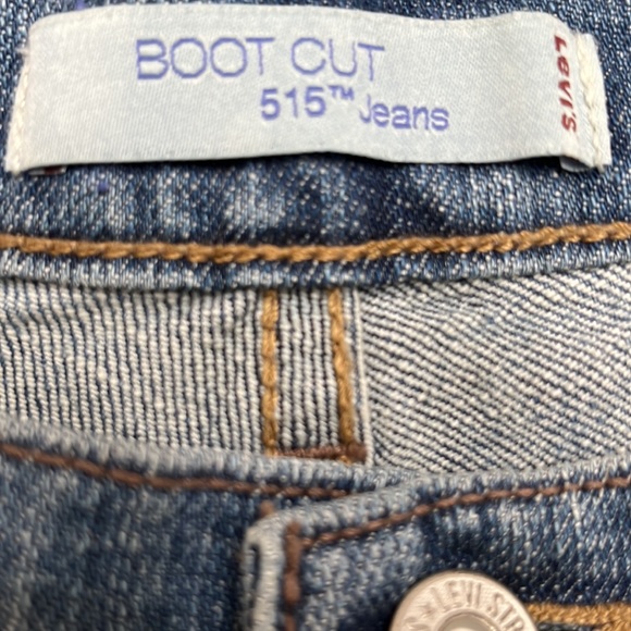 Levi's Bootcut Jeans - Picture 7 of 7